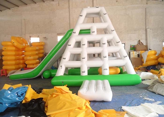 China Corrediça de água inflável exterior comercial de Gaint jogada na água para crianças e adultos fornecedor
