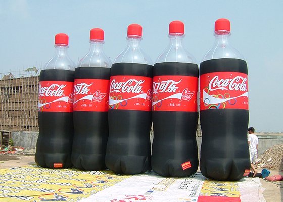 China Coca Cala garrafa vermelha/preto de cerveja inflável com 2 - 3 minutos inflam/desinflam fábrica