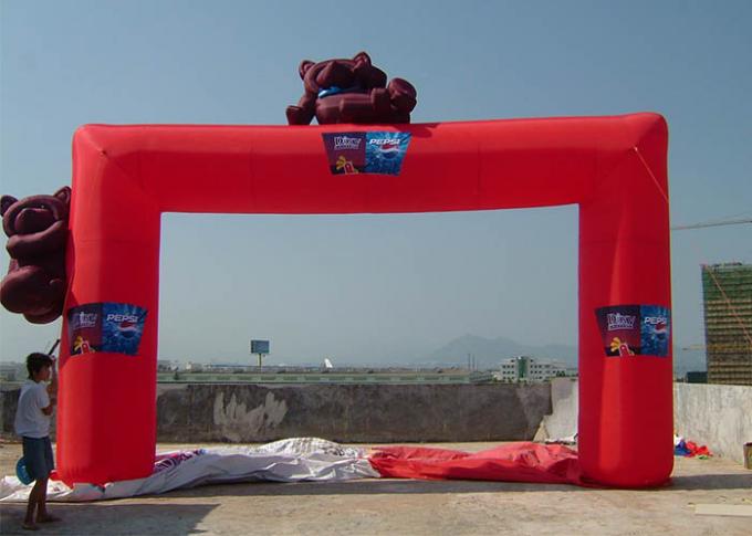 O logotipo do partido/eventos imprimiu o anúncio do dobro inflável do arco e a costura quádrupla