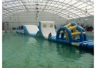 Ilha inflável personalizada da água, curso de obstáculo inflável da água com jogos de reparação/ventilador
