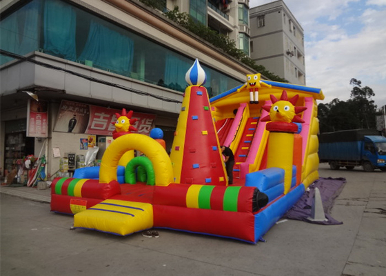corrediças infláveis comerciais de Spongebob do tamanho adulto de encerado do PVC 610g/m2 com a parede de escalada inflável fornecedor