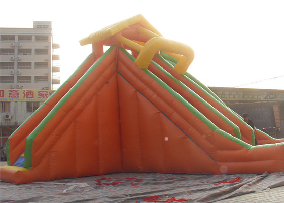 Corrediça de água inflável comercial da corrediça de água da piscina para o quintal fornecedor