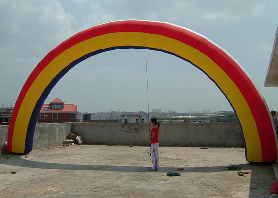 China o anúncio publicitário do período de 8m coloriu anunciando o arco inflável alugado para o partido fábrica