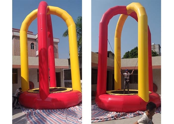 China Trampolim inflável macio impresso costume do tirante com mola para o campo de jogos fábrica
