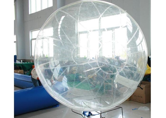 China Bola inflável colorida da água, bola inflável de flutuação do hamster para seres humanos fábrica